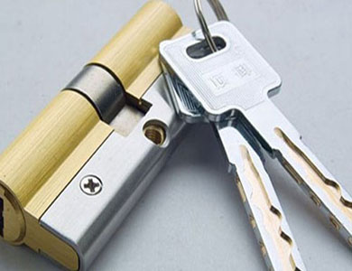 新建24小时上门开锁公司